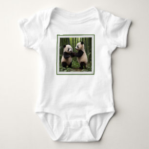 Whimsical Wonders: Baby-panda's spelen in het bos Romper