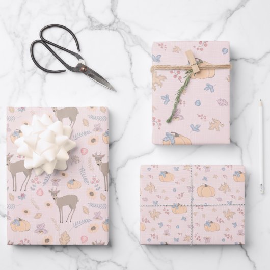 Whimsical Woodland Deer en Leaves Wrapping Paper (Voorkant)