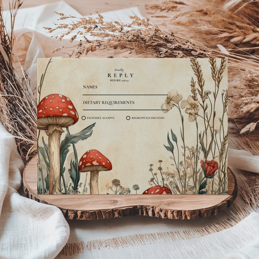 Whimsical Woodland Mushroom Wedding RSVP Kaartje