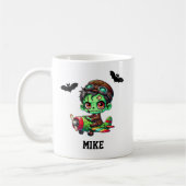 Whimsical Zombie Vliegtuig Bat Waterverf Halloween Koffiemok (Links)