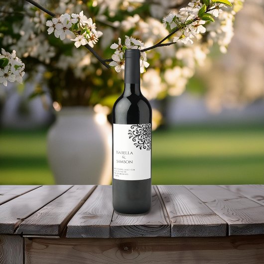 Whimsical Zwart-wit bloeien Wijn Etiket