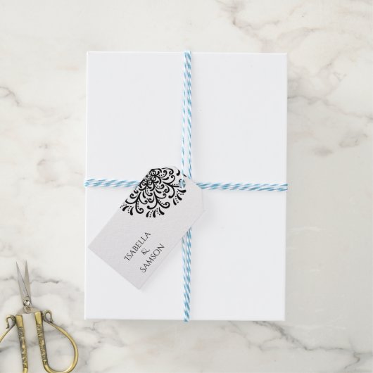 Whimsical Zwart-wit Bloeiende Bruiloft Cadeaulabel (Met Touw)