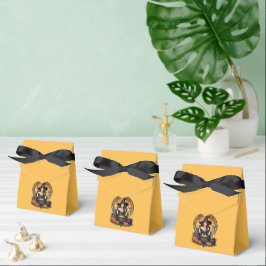 Whimsically Enchanting Witch With Spiders Bedankdoosjes