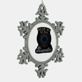 Whimsigoth Fantasy – Mystieke bossen, manen en man Tin Sneeuwvlok Ornament (Links)