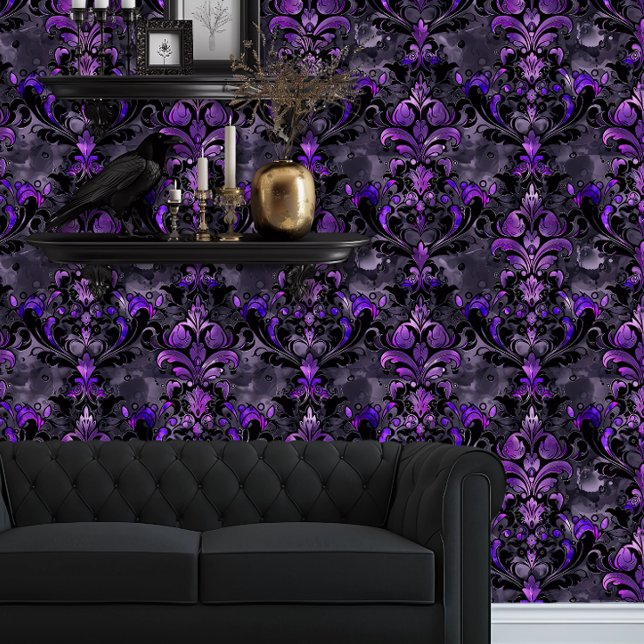 Whimsigoth Funky Delicate Paarse Behang (Whimsigoth Dark Purple and Black Damask wallpaper behind a black couch and goth floating shelves)