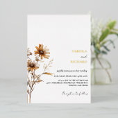 Whimsisch Monogram Foto Wildflower Bruiloft Folie Uitnodiging (Staand Voorkant)