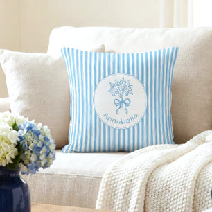 Whimsische blauwe witte streep preppy monogram kussen