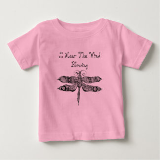 Whimsy Dragonfly ik hoor het windblaascitaat