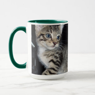 Whiskers of Trouble: Het ondeugende Tabby Kitten Mok