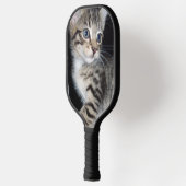 Whiskers of Trouble: Het ondeugende Tabby Kitten Pickleball Paddle (Links)