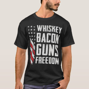 Whiskey Bacon Pistolen Freedom BBQ Grill Drink Fun T-shirt