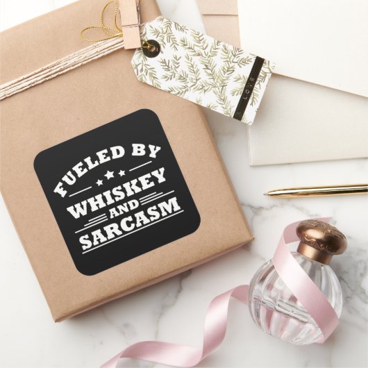 Whiskey citeert grappige drink alcoholische gezegd vierkante sticker (Geschenken)