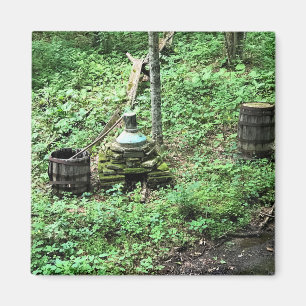 Whiskey, nog steeds in Mabry Mill, VA Magneet