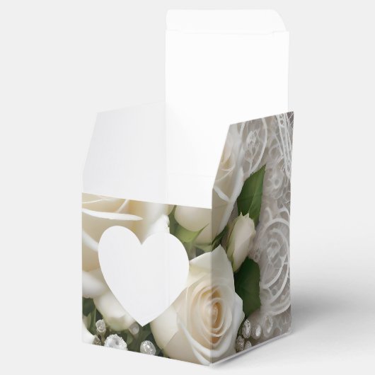 Whisper of Elegance: Rozen kant en tijdloze geloft Bedankdoosjes (Geopend)