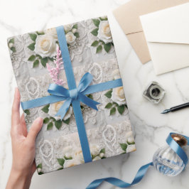 Whisper of Elegance: Rozen kant en tijdloze geloft Cadeaupapier