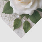 Whisper of Elegance: Rozen kant en tijdloze geloft Tissuepapier (Detail)