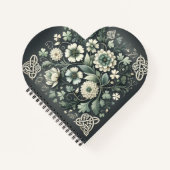 Whispered Clover Knotwork Garden Notitieboek (Voorkant)