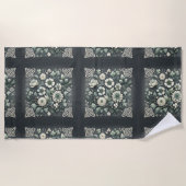 Whispered Clover Knotwork Garden Strandlaken (Voorkant)