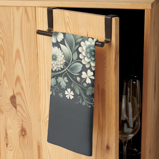 Whispered Clover Knotwork Garden Theedoek (Derde Gevouwen)