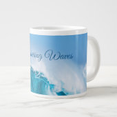 Whispering Waves: door de oceaan geïnspireerde ASM Grote Koffiekop (Voorkant rechts)