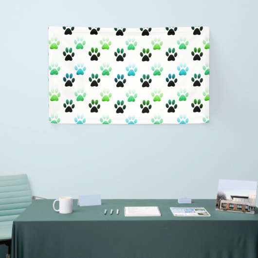 "Whispers of the Wild: Beer Paw Prints" Spandoek (Beurs)