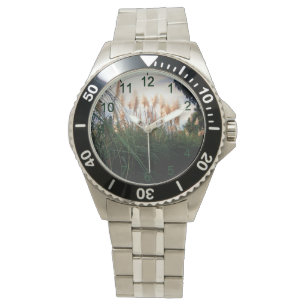 Whispers of the Wind: De Witte Pampas Grassen Horloge