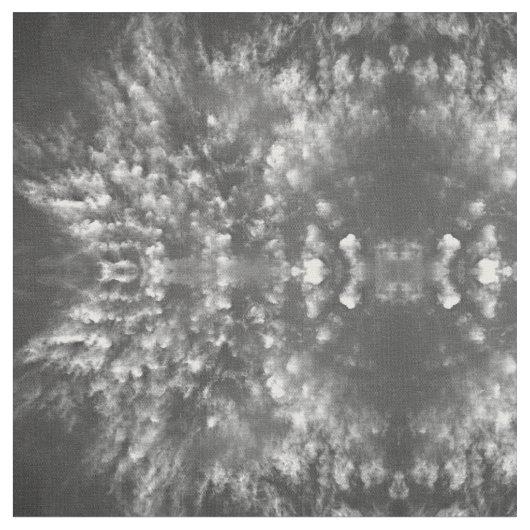 Whispy Clouds Stof (Close Up)