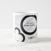 White 30 decade Birthday Grote Koffiekop (Voorkant)