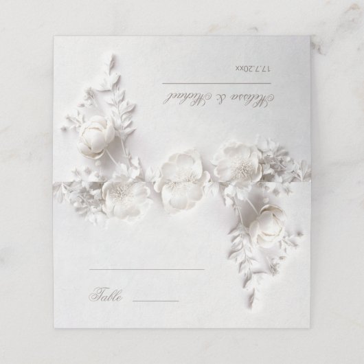 White 3D Flowers Wedding Plaatskaartje (Buitenkant ongevouwen)