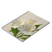 White Alstromeria Flowers Notitieboek (Linkerzijde)