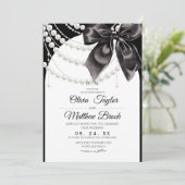 White and Black Bow Pearls Modern Elegant Wedding Kaart (Staand voorkant)