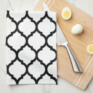 White and Black Moroccan Quatrefoil Pattern Theedoek