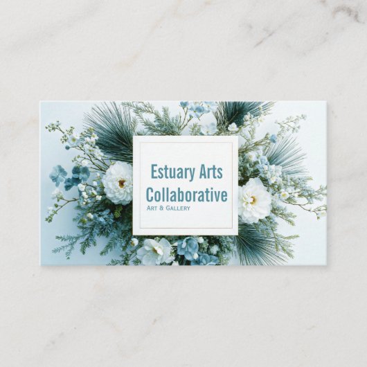 White and Dusty Blue Winter Floral Gold Frame Visitekaartje (Voorkant)