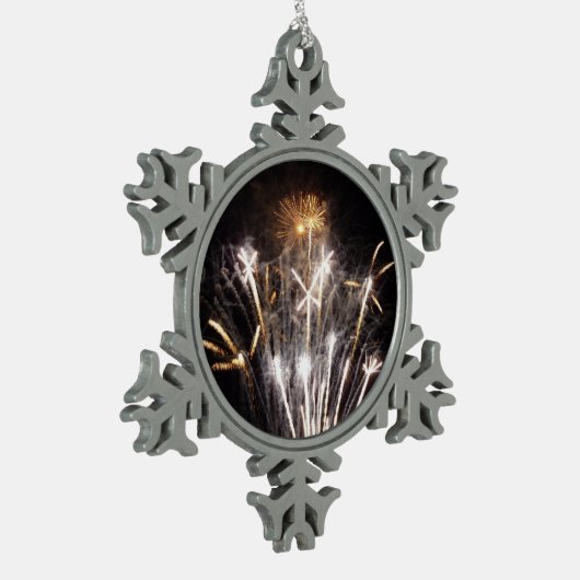 White and Gold Fireworks II Patriottic Celebration Tin Sneeuwvlok Ornament (Links)