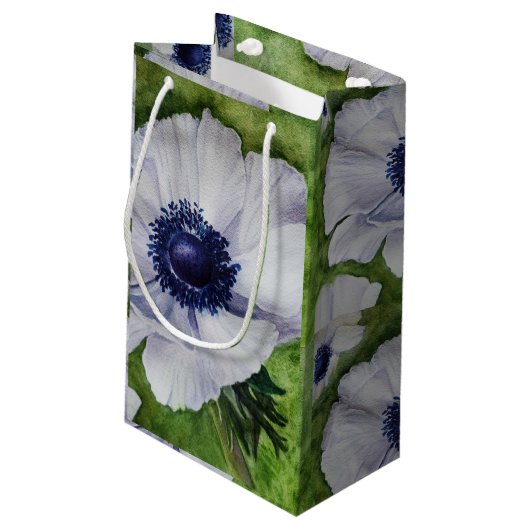 White Anemone Flower with Navy Blue Center Klein Cadeauzakje (Achterkant Gekanteld)