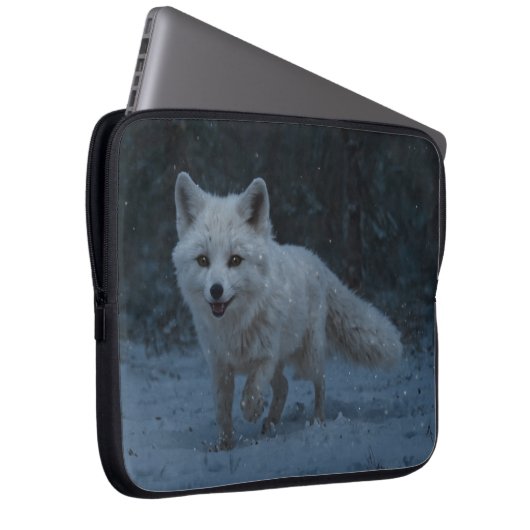 White Arctic Fox Laptop Sleeve (Voorkant Rechts)