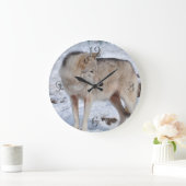 White Arctic Wolf and Snow Wildlife Art Clock Grote Klok (Huis)