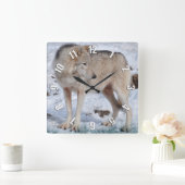 White Arctic Wolf and Snow Wildlife Art Clock Vierkante Klok (Huis)