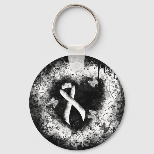 White Awareness Ribbon Grunge Heart Sleutelhanger (Voorkant)