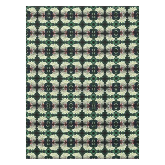 White Azalea Flower with Raindrops Abstract Tafelkleed (Voorkant)