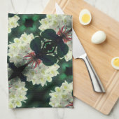 White Azalea Flower with Raindrops Pattern Theedoek (Quarter Fold)