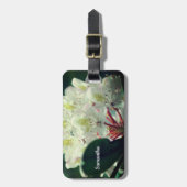 White Azalea Flower with Raindrops Personated Bagagelabel (Voorkant verticaal)