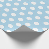 White & Baby Blue Medium Polka Dot Wrapping Paper Cadeaupapier (Hoek)