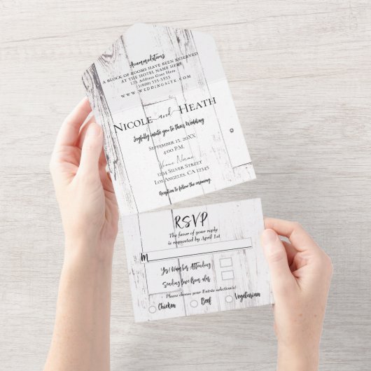 White Barn Wood Farmhouse Barn Wedding All In One Uitnodiging (Afscheurbaar)