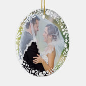 White Berry Framed Wedding Photo with Custom Text Keramisch Ornament (Rechts)