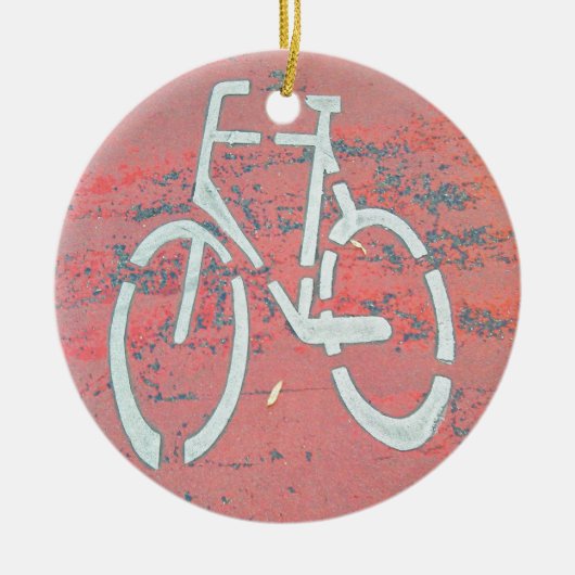 White Bicycle Red Street, verkeersbicycles Keramisch Ornament (Voorkant)
