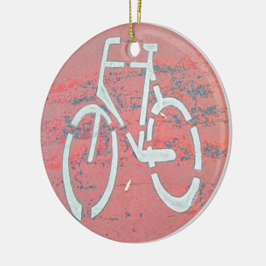 White Bicycle Red Street, verkeersbicycles Keramisch Ornament (Links)