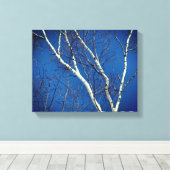 White Birch Tree against Blue Sky Natuur Canvas Afdruk (Insitu (Houten vloer))