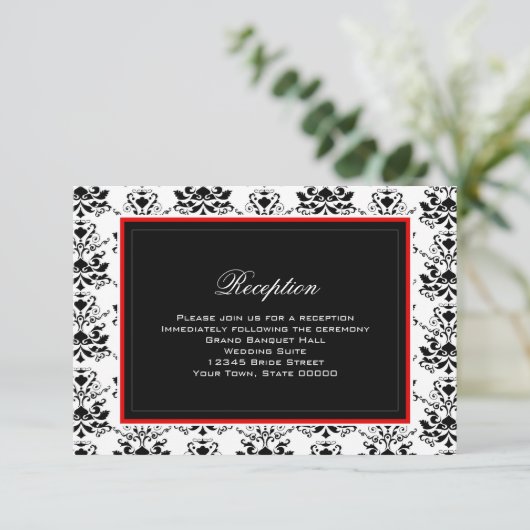 White & Black Damask Red Accent Reception Kaart (Staand voorkant)