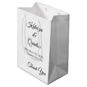 White & Black in Elegance: Wedding Medium Cadeauzakje (Achterkant Gekanteld)